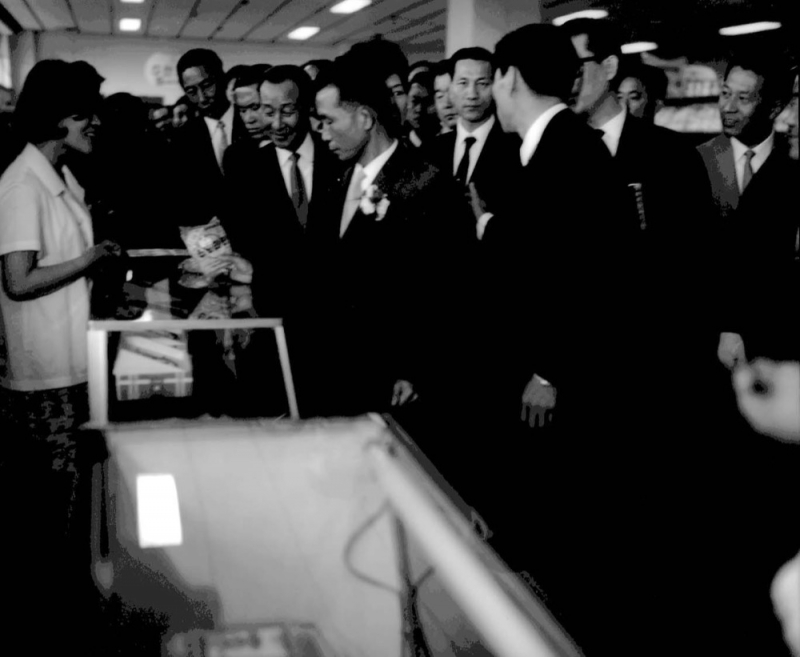 4번 그림 _ 19680601 121016142524025019 박정희 소보루빵